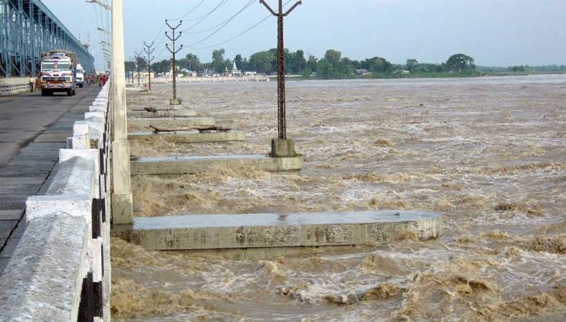 कोशी ब्यारेजका सबै ढोका खोलियो Image