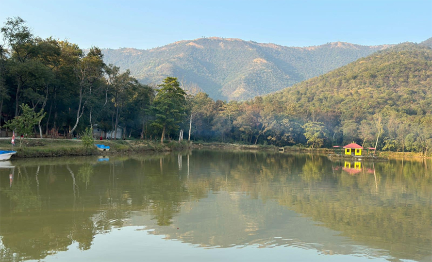 दाङ जाँदै हुनुहुन्छ ? जखेरा ताल पुग्नुहोस् Image