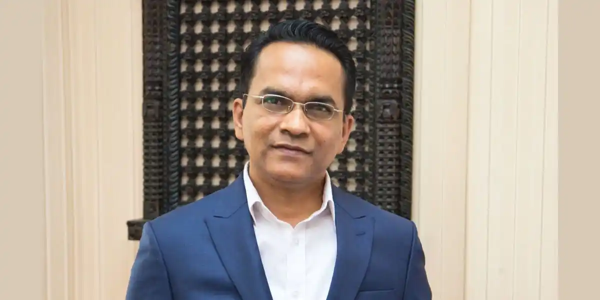 विश्व पौडेल बने गभर्नर, को हुन् विश्व पौडेल ? Image