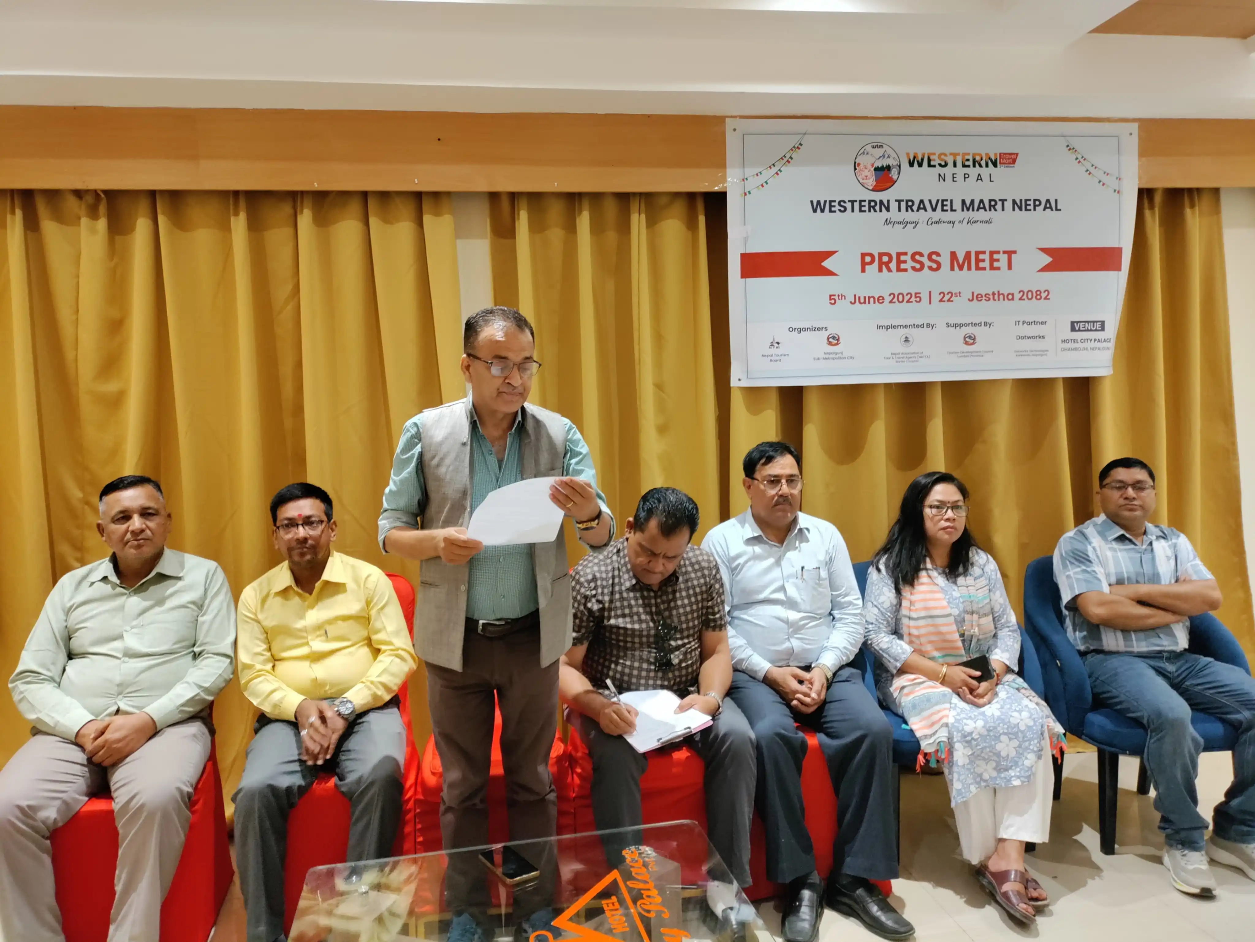 पश्चिममा पर्यटकीय गतिविधि बढाउन ‘तेस्रो वेष्टर्न ट्राभल मार्ट’ गरिदैँ