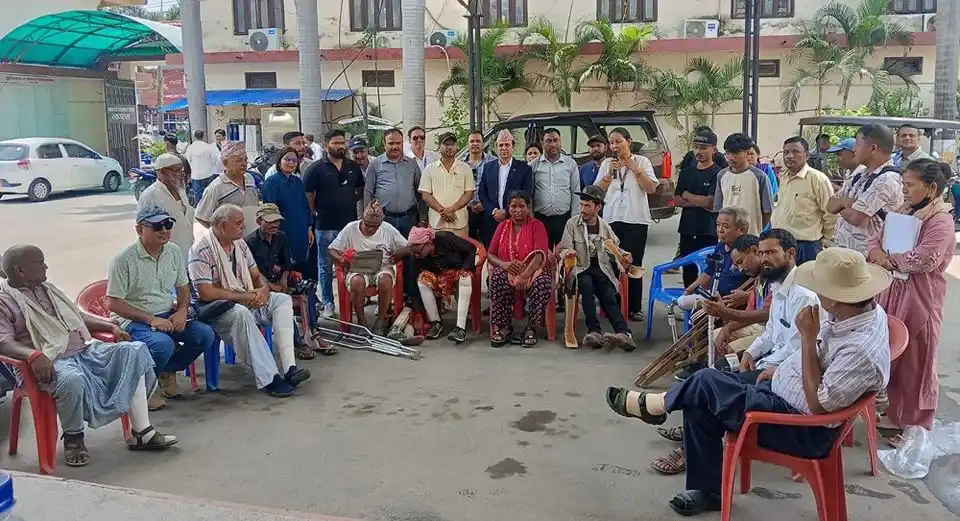 शारीरिक अपांगता भएका ब्यक्तिहरुलाई सहायक सामग्री प्रदान Image