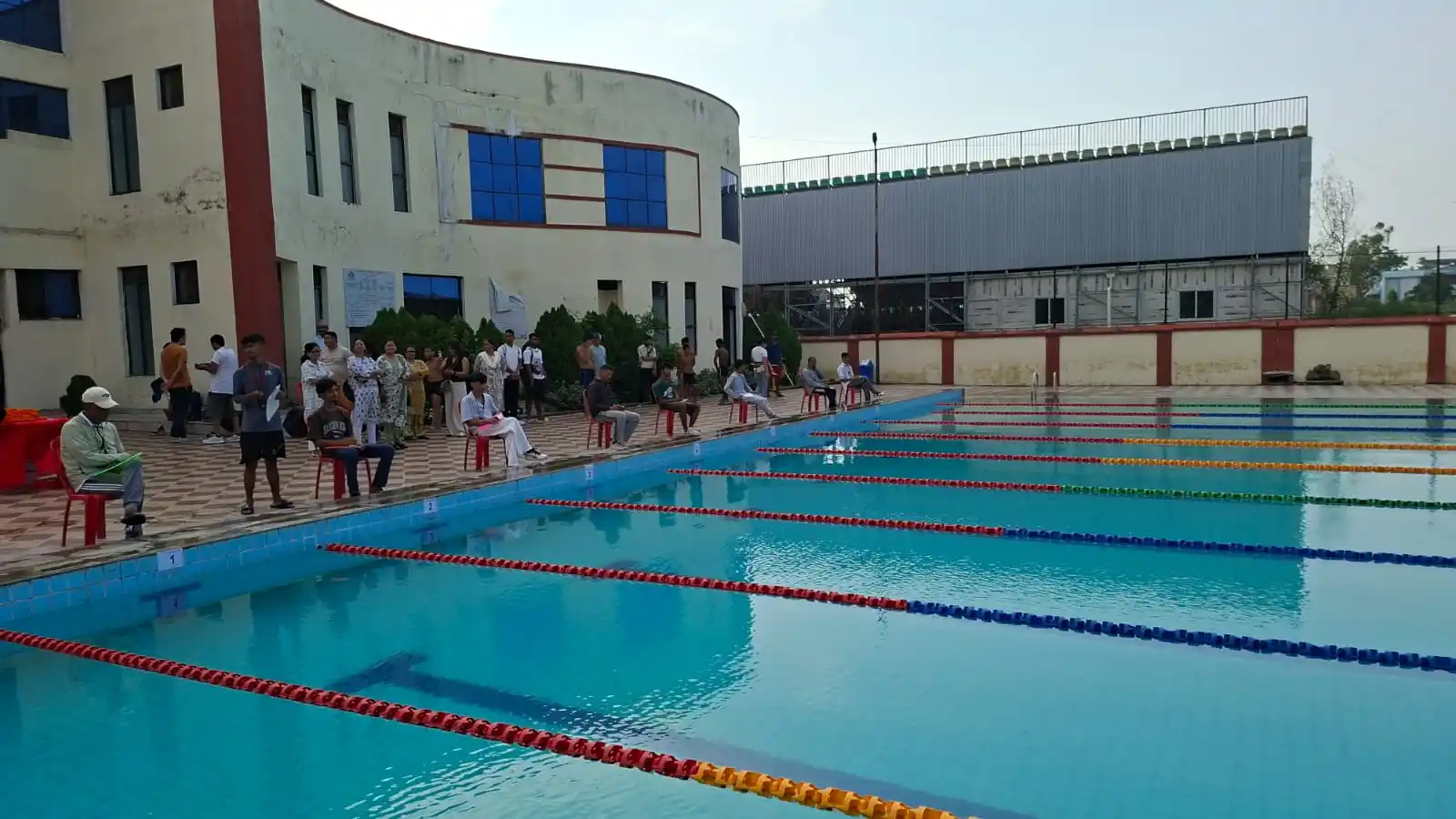नेपालगन्जमा “प्रथम वडा कप अन्तर विद्यालय पौडी प्रतियोगिता” सम्पन्न