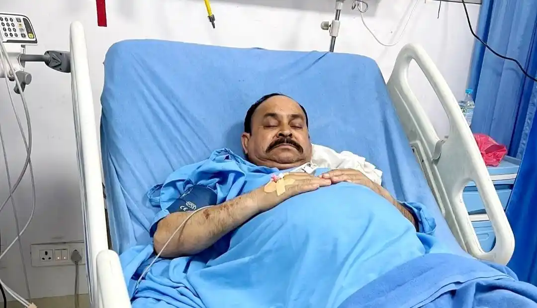 मुटुमा समस्या भई उपचाररत गाउँपालिकाका अध्यक्ष खाँ लखनउ रिफर Image