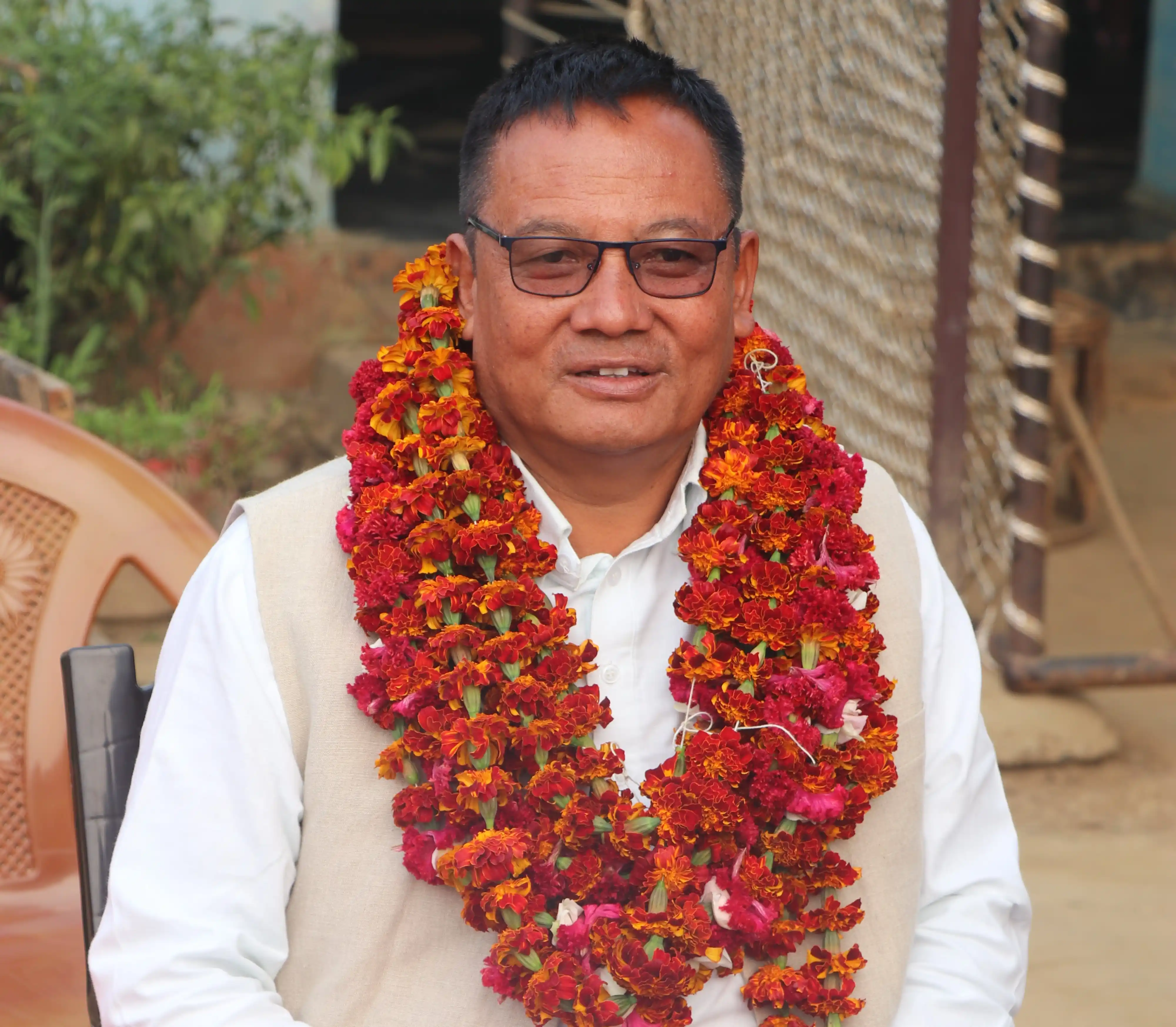 विकास र समृद्धिको राजमार्गमा दौडाउने अठोटका साथ चुनावी मैदानमा छन् अमर सिंह पुन