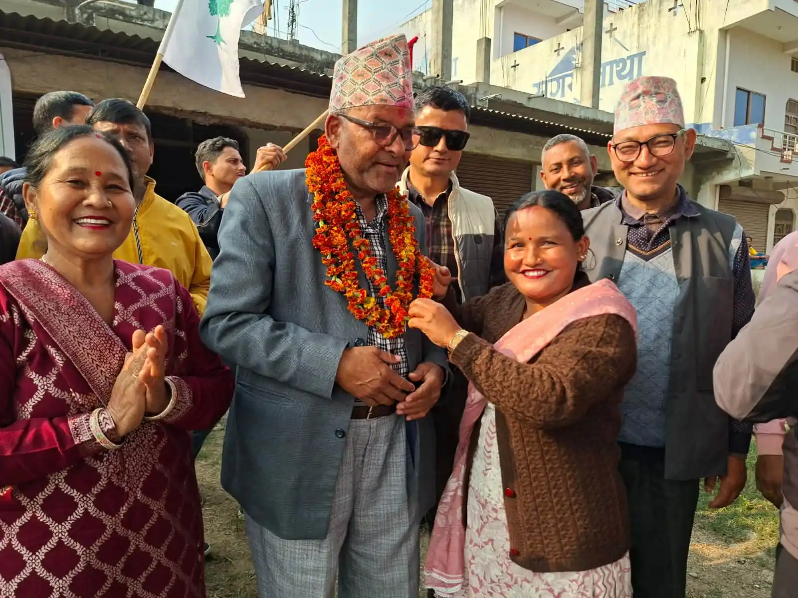 केसी र खत्रीसँगै फिल्डमा उत्रिँदा गौडेलको पक्षमा बढ्यो जनलहर