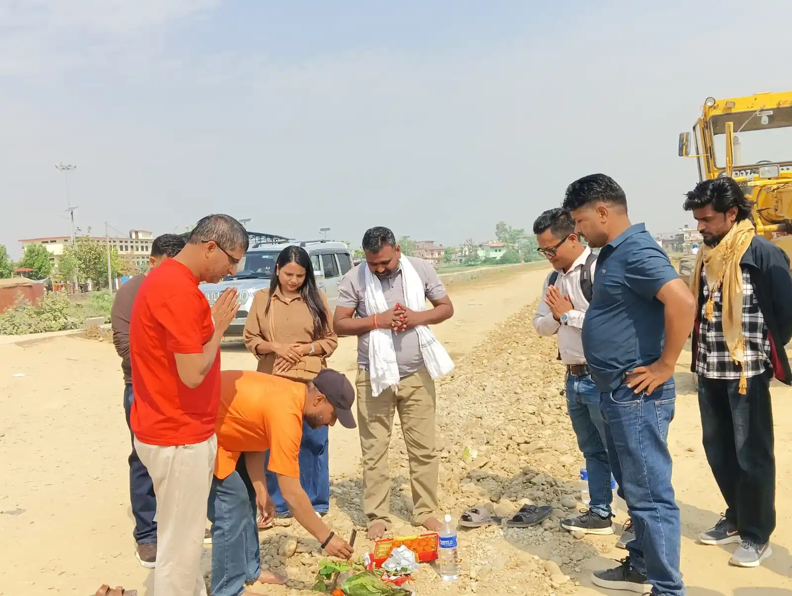 वाटरपार्कमा १४ सय मिटर ‘अस्फाल्ट’ पीच सडक निर्माण सुरु Image