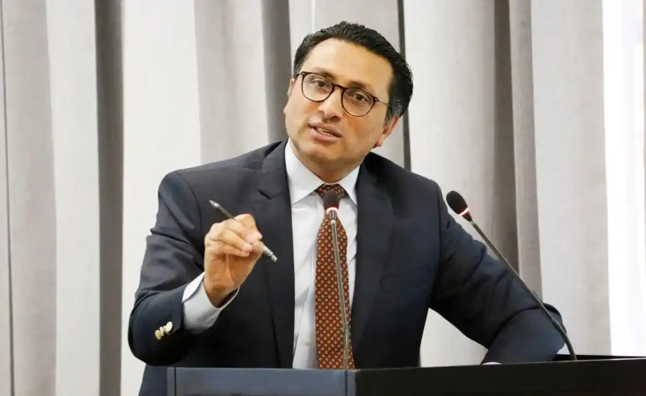 आजबाट सरकारी कर्मचारीलाई १५ दिनमा तलब भुक्तानी सुरु Image