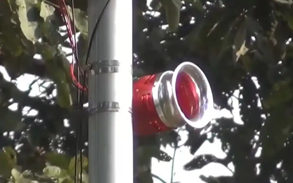 आधुनिक पूर्वसूचना प्रणालीमार्फत हात्तीको जोखिम न्यूनीकरण गरिदैँ Image